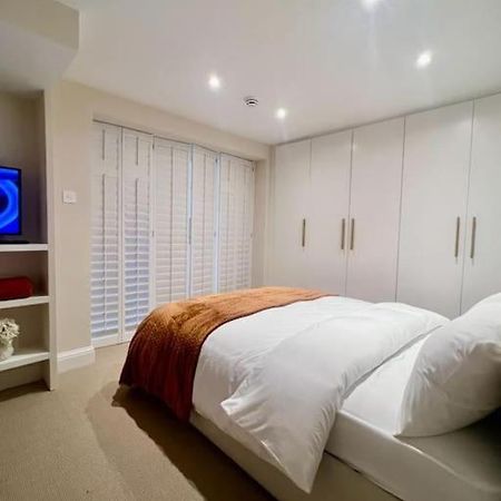 New Flat In Holland Park Daire Londra Dış mekan fotoğraf